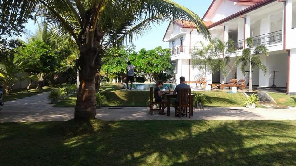 Sea Lagoon Beach Hotel Trincomalee Exteriér fotografie
