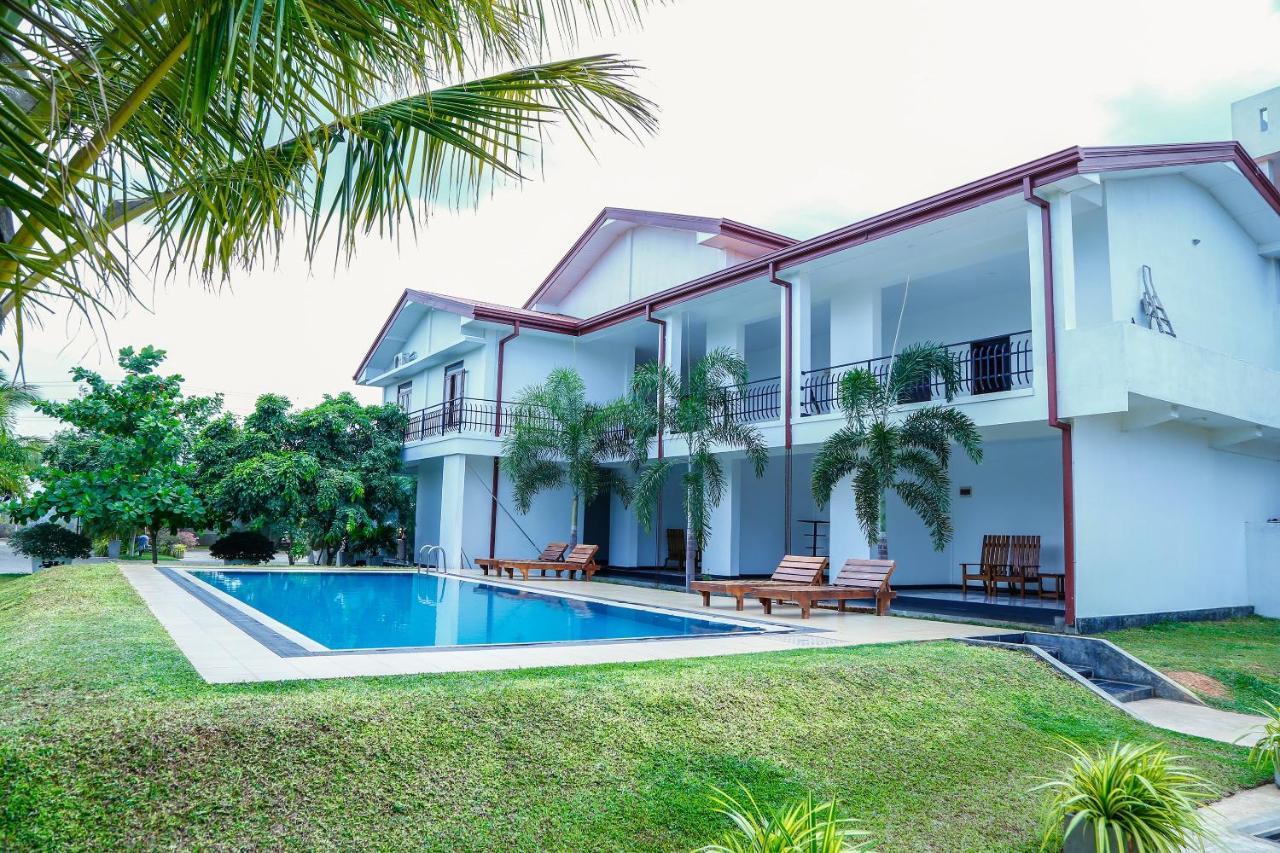 Sea Lagoon Beach Hotel Trincomalee Exteriér fotografie